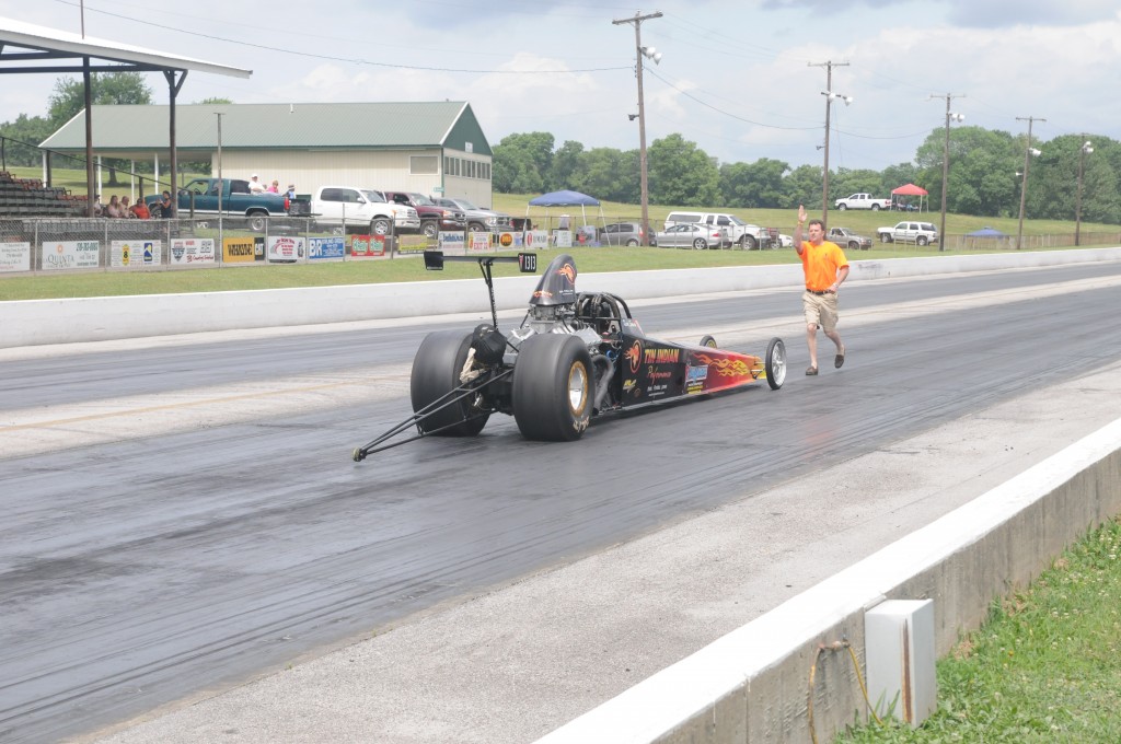 TIP Digger backing up 2015 PUSN